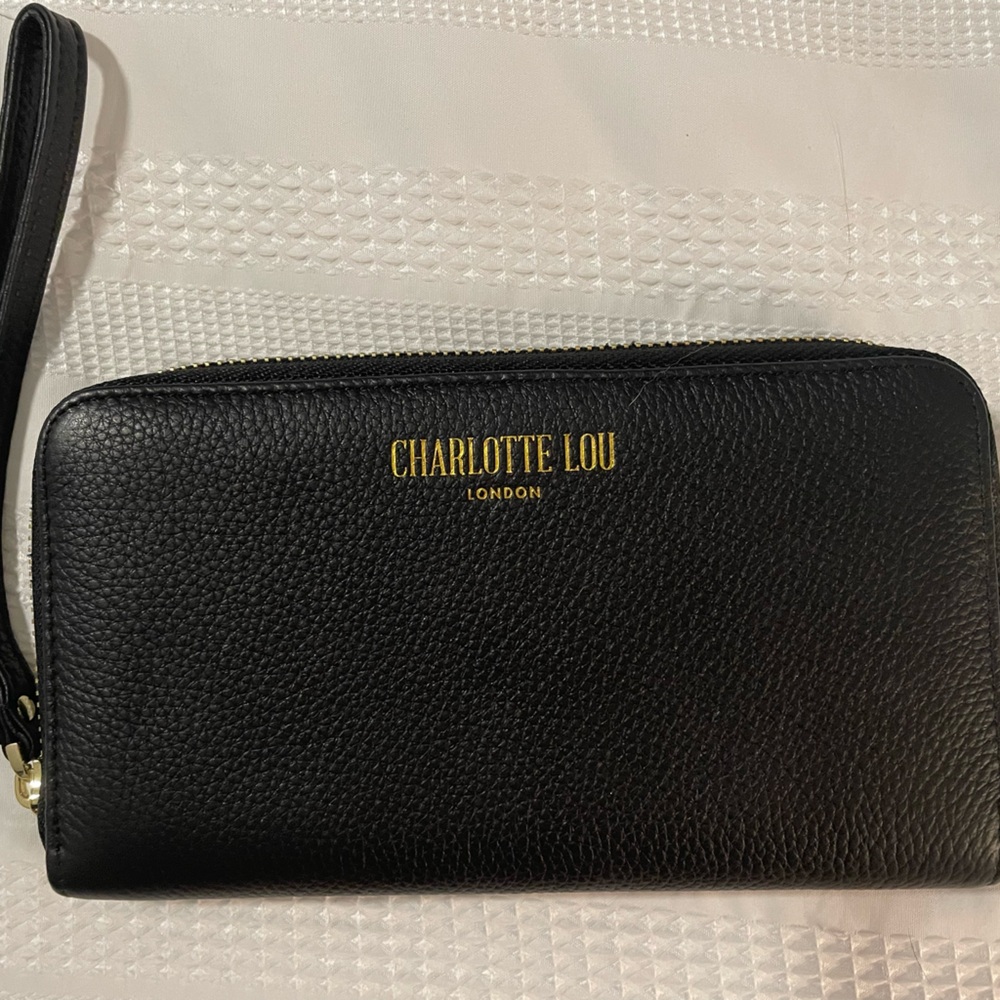 Charlotte Lou London Oxford Clutch